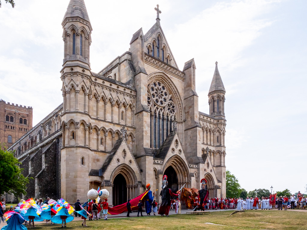 Wide angle view of the Cathedral west door